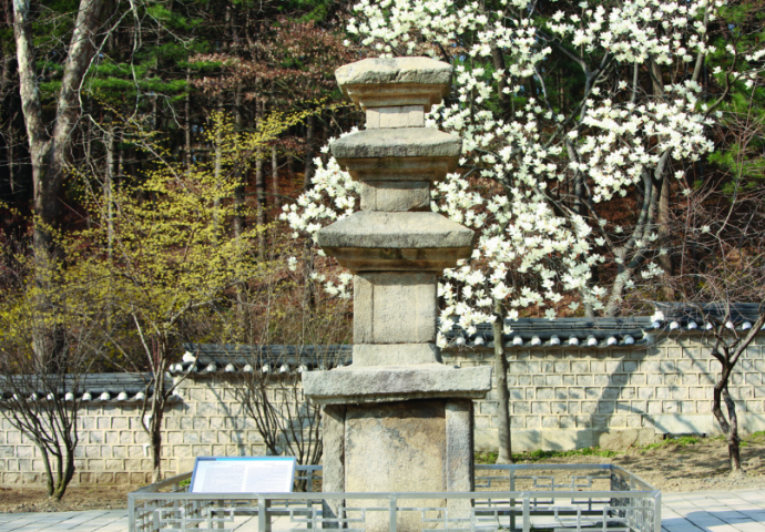 낙성대의 삼층석탑(서울시 관악구)